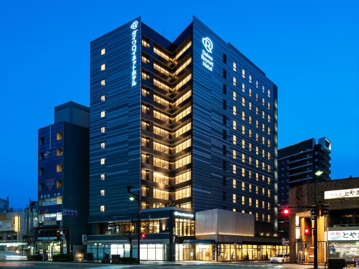 Daiwa Roynet Hotel Toyama-Ekimae Exteriér fotografie