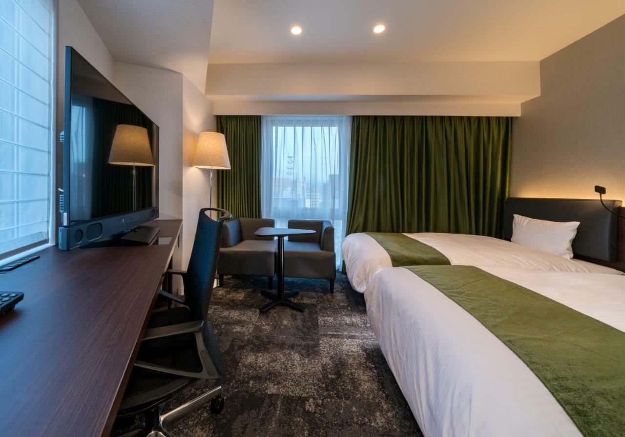 Daiwa Roynet Hotel Toyama-Ekimae Exteriér fotografie