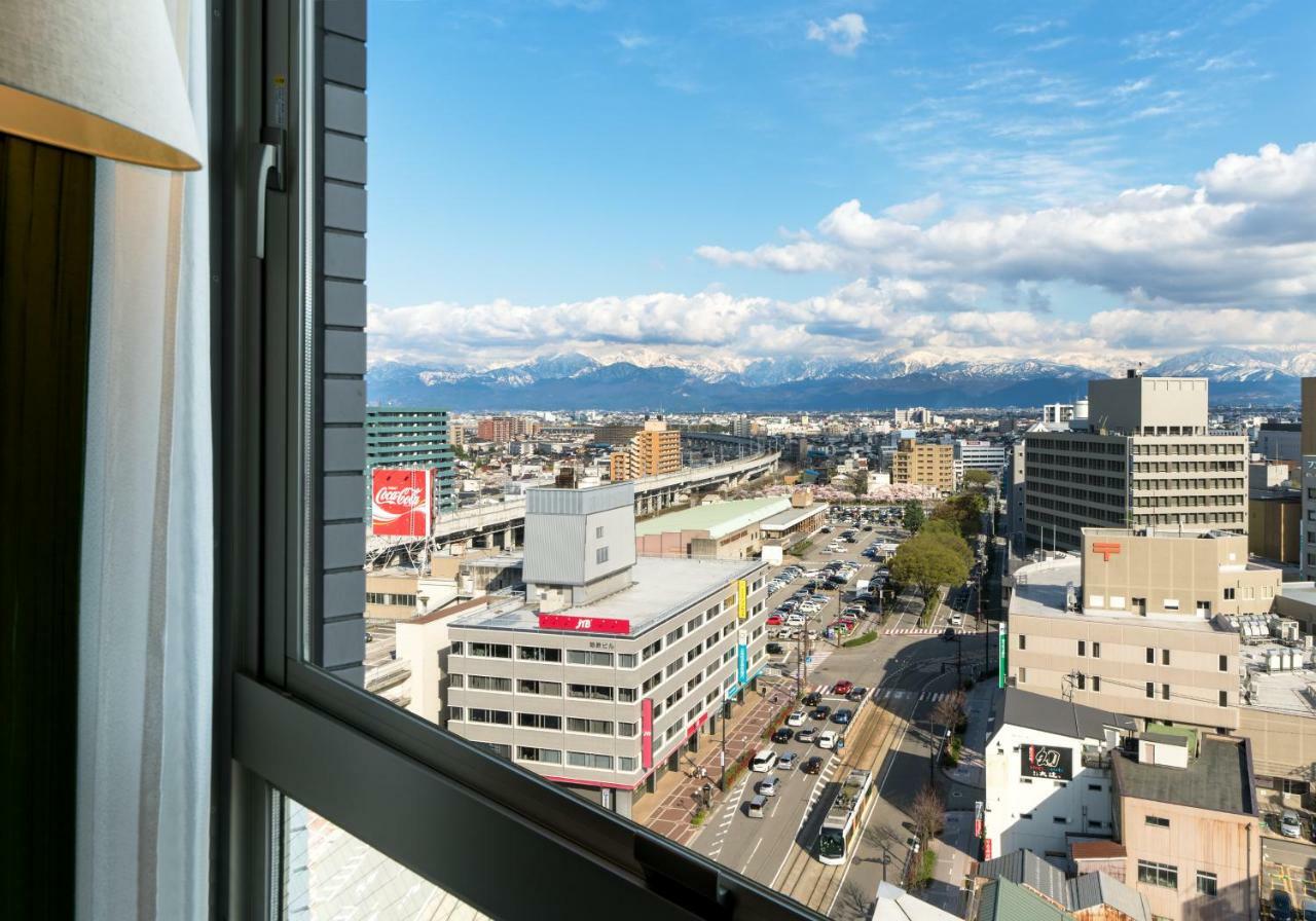 Daiwa Roynet Hotel Toyama-Ekimae Exteriér fotografie